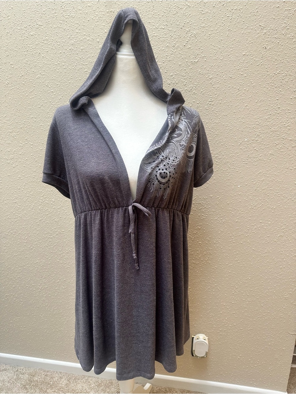 Vintage Y2K Rhinestone Graphic Hoodie Mini Dress Fits Women’s XL Streetwear Gray